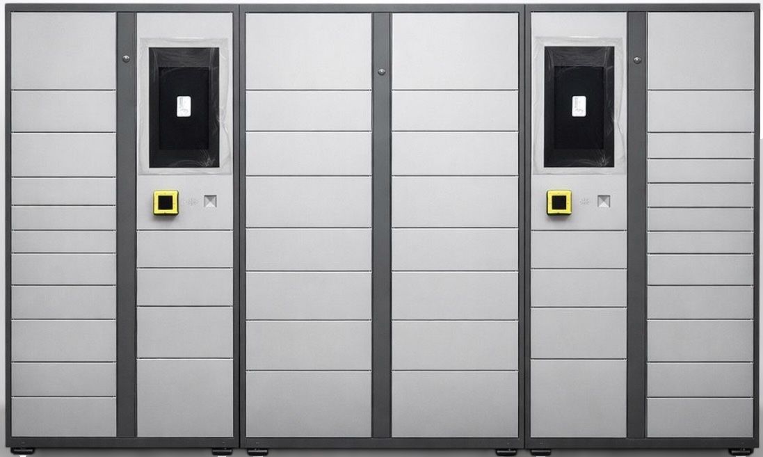 Smart locker with touchscreen display