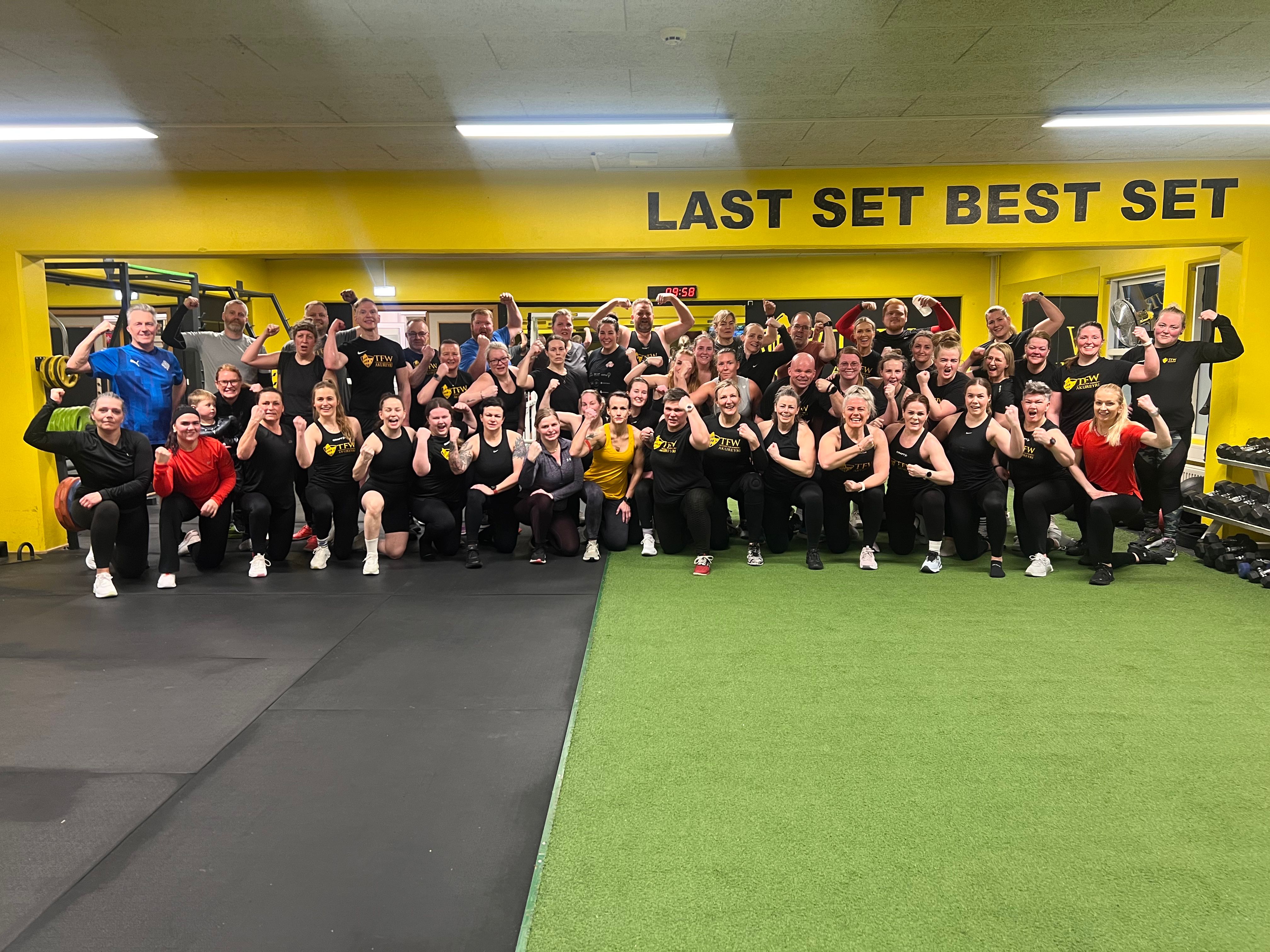 TFW Akureyri hópur - LAST SET BEST SET