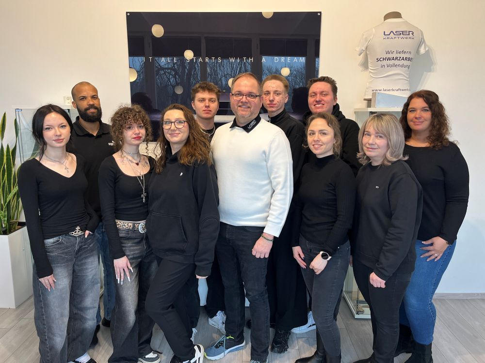 Das Team der laserKRAFTwerk GmbH in Niefern-Öschelbronn