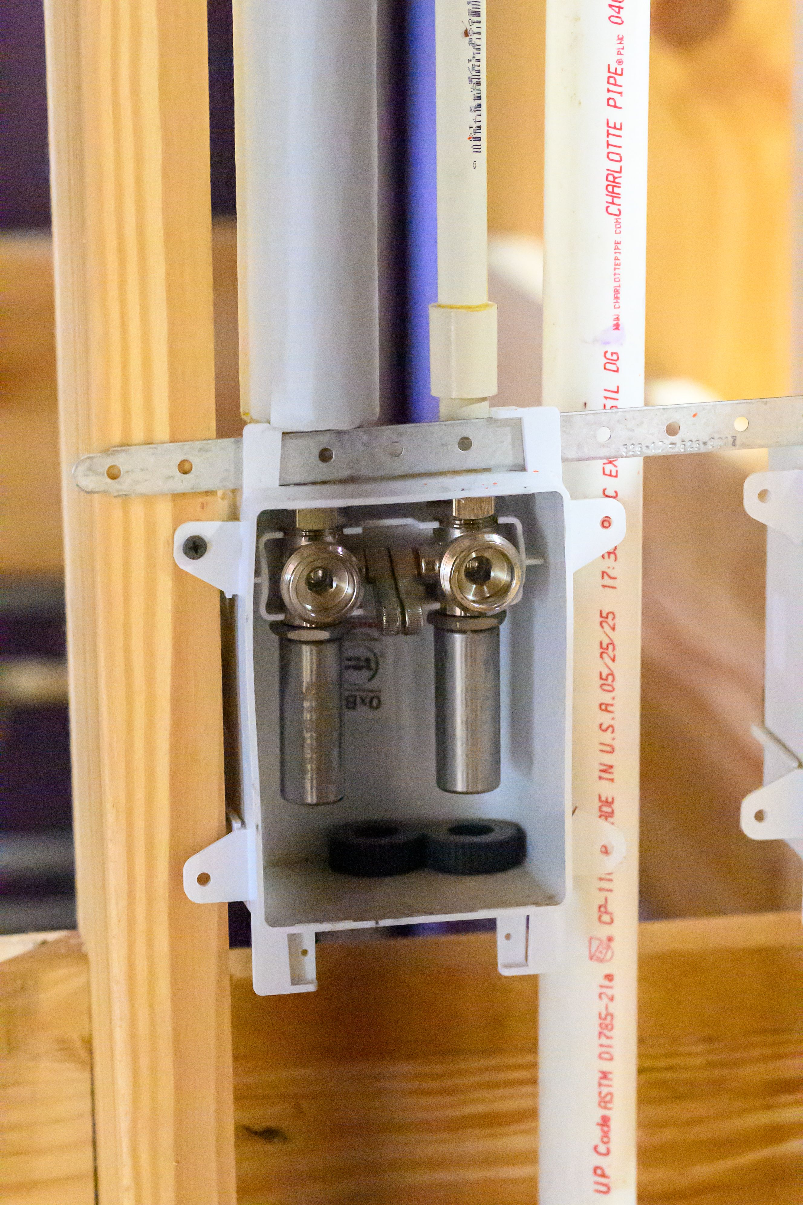 Plumbing valve installation