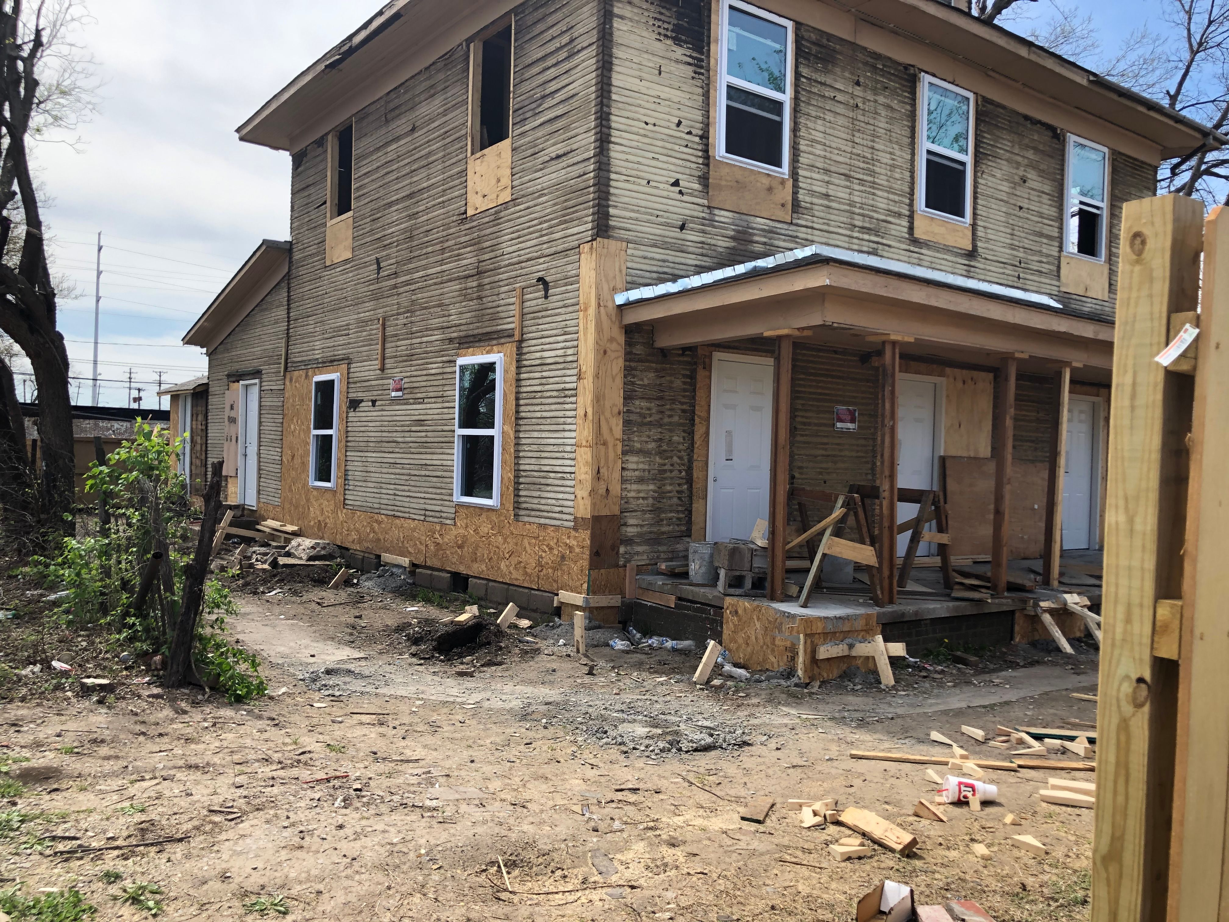 Condemned 6-Unit Apartment