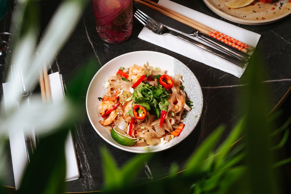 Prawn noodles at Bambuu