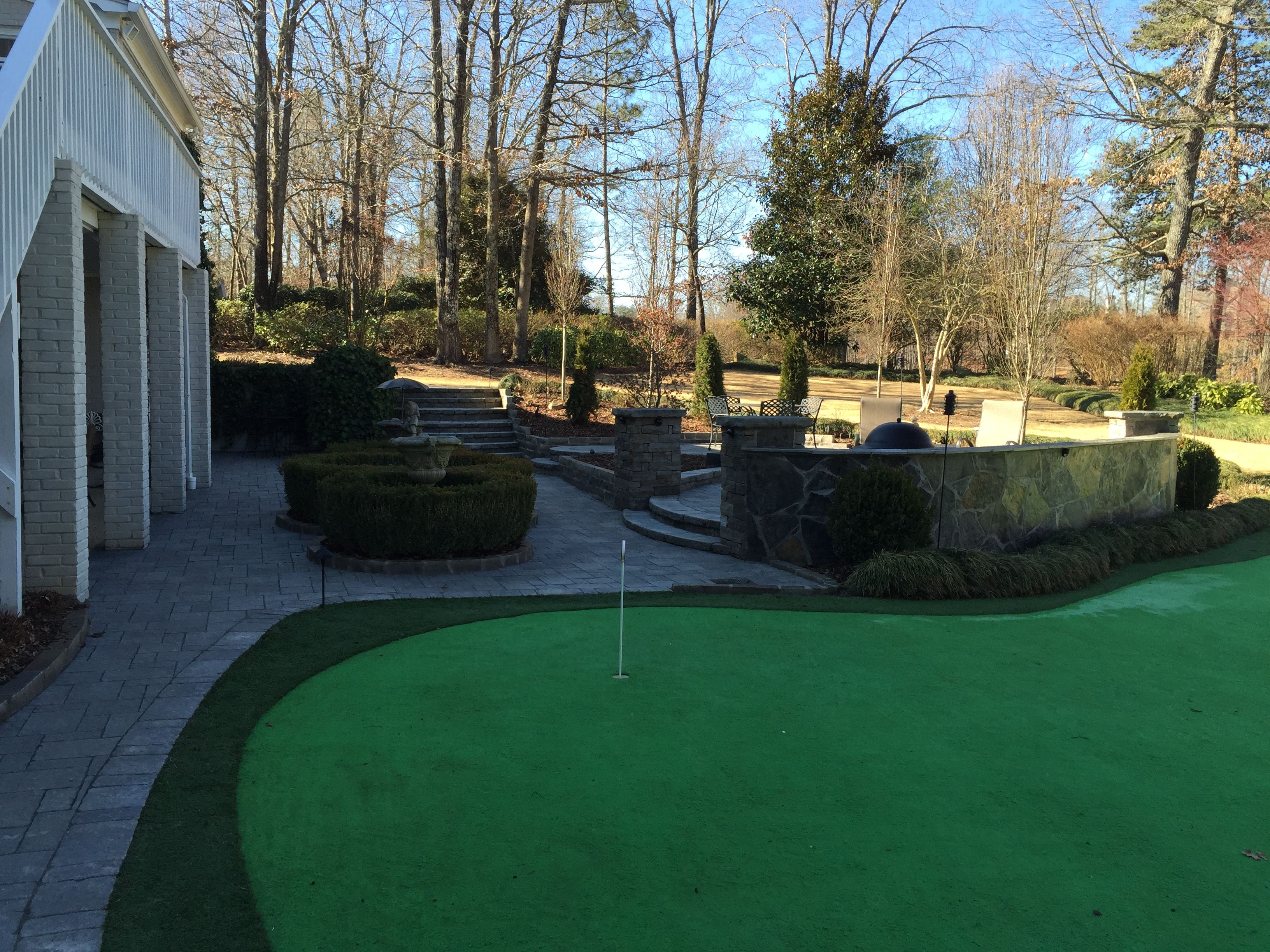 Putting Green & Patio