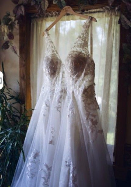 Ava's Alterations & Galante Couture