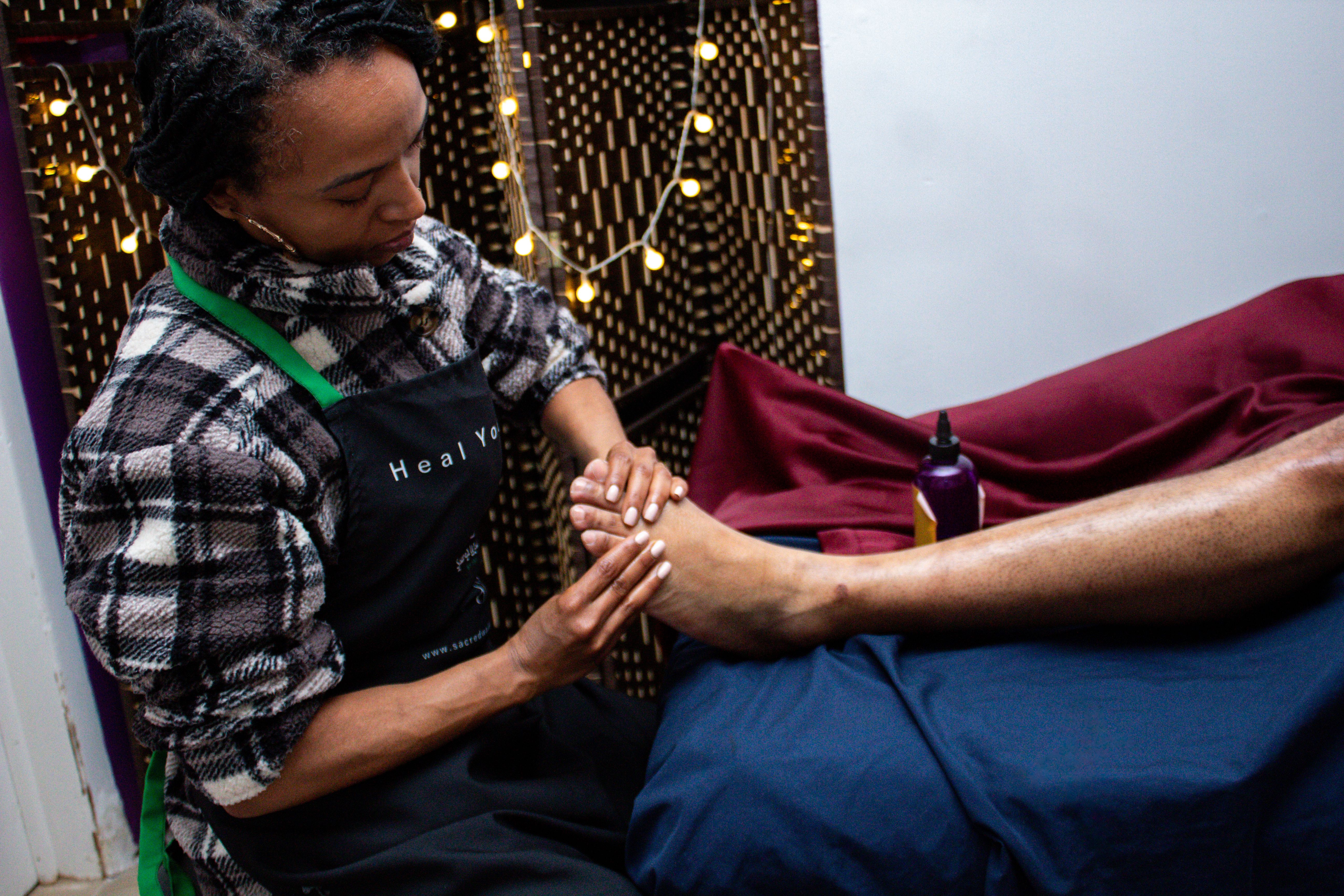 Foot detox treatment at Sacred Walks