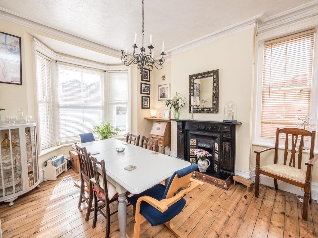 Elegant dining room
