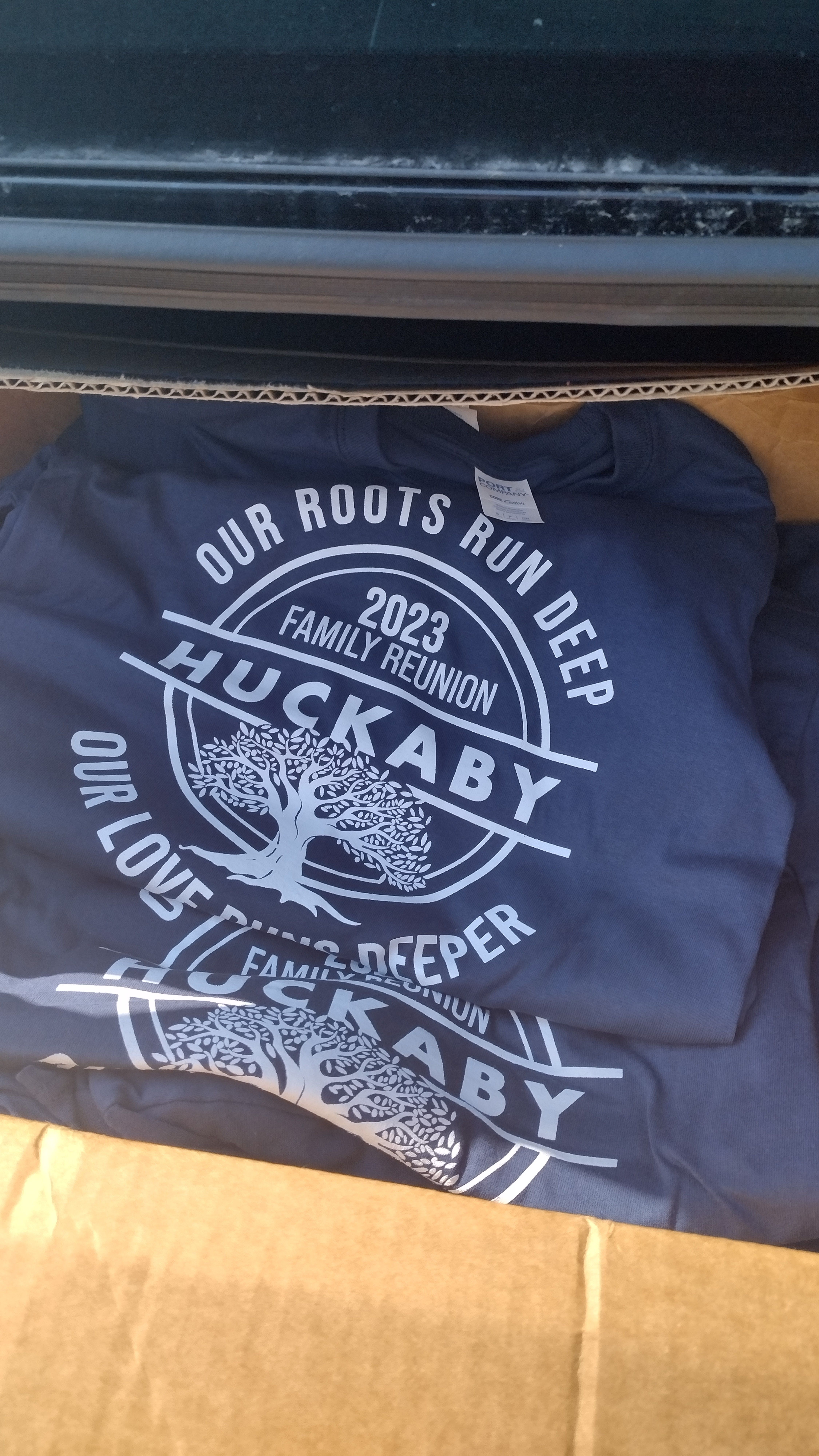 Family reunion custom t-shirts in box