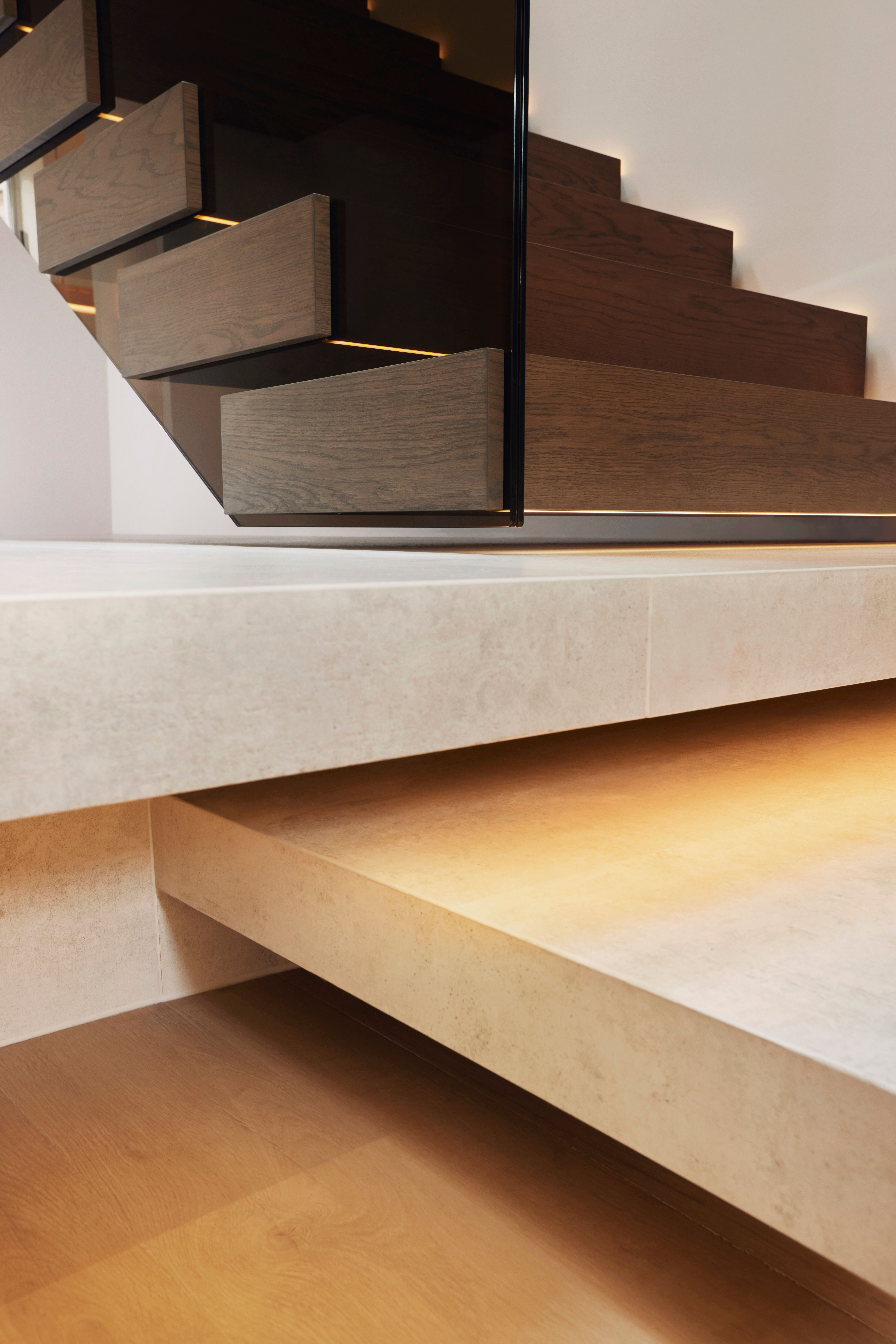Trap bekleed met Dekton keramiek
