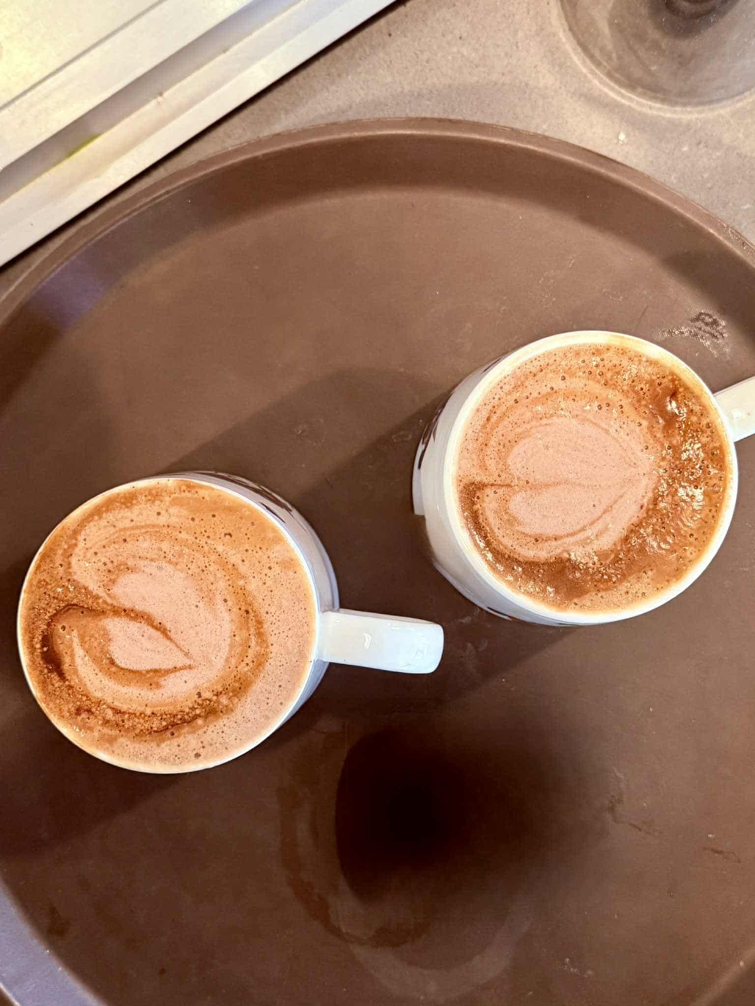 Cafés de spécialité — latte, cappuccino, matcha, chai…