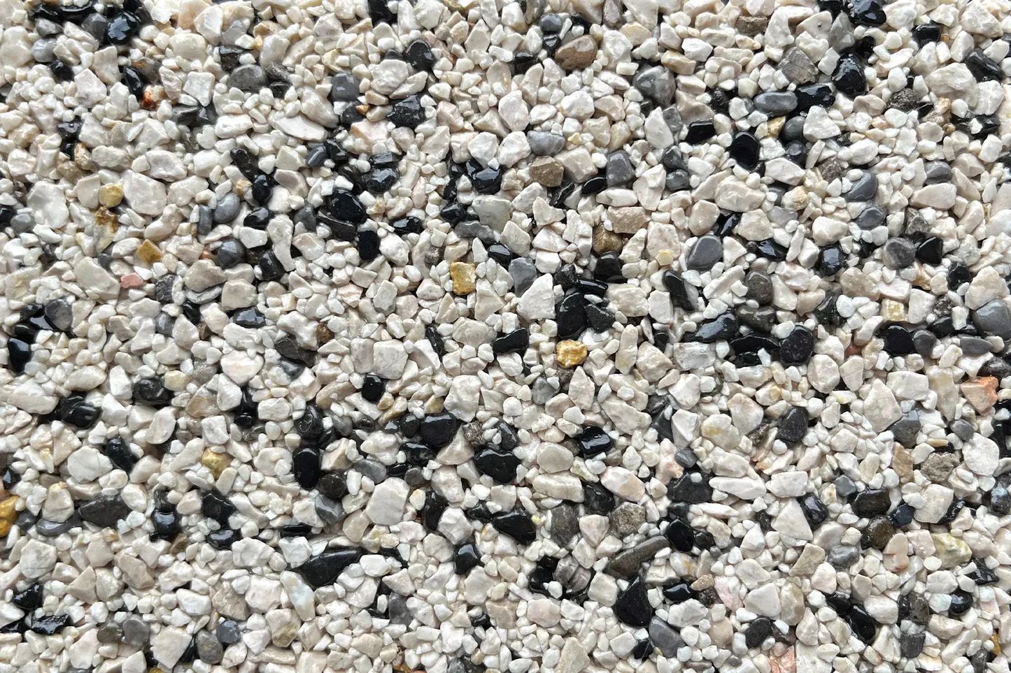 Polar White resin bound aggregate colour sample