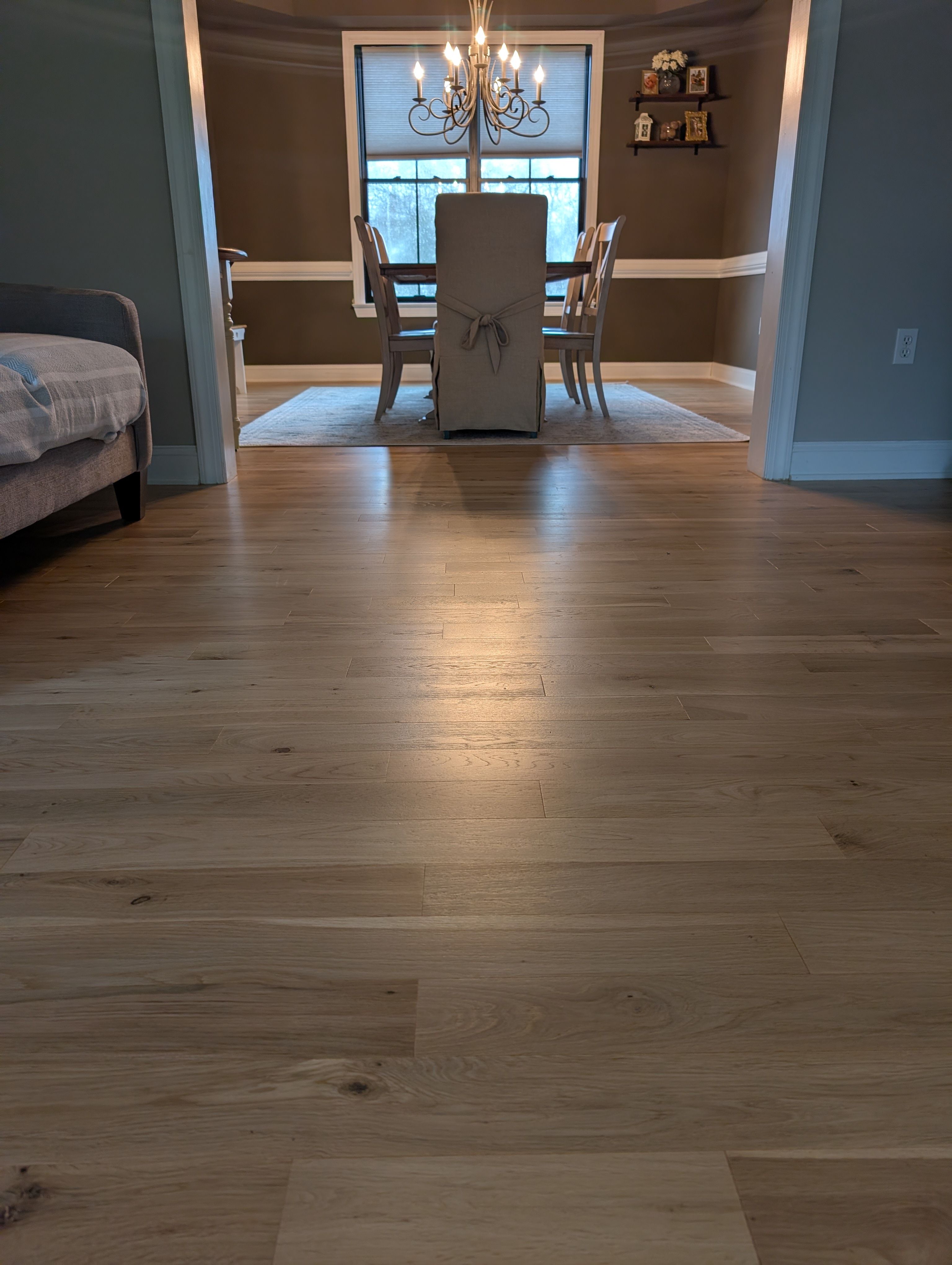 Dining area flooring