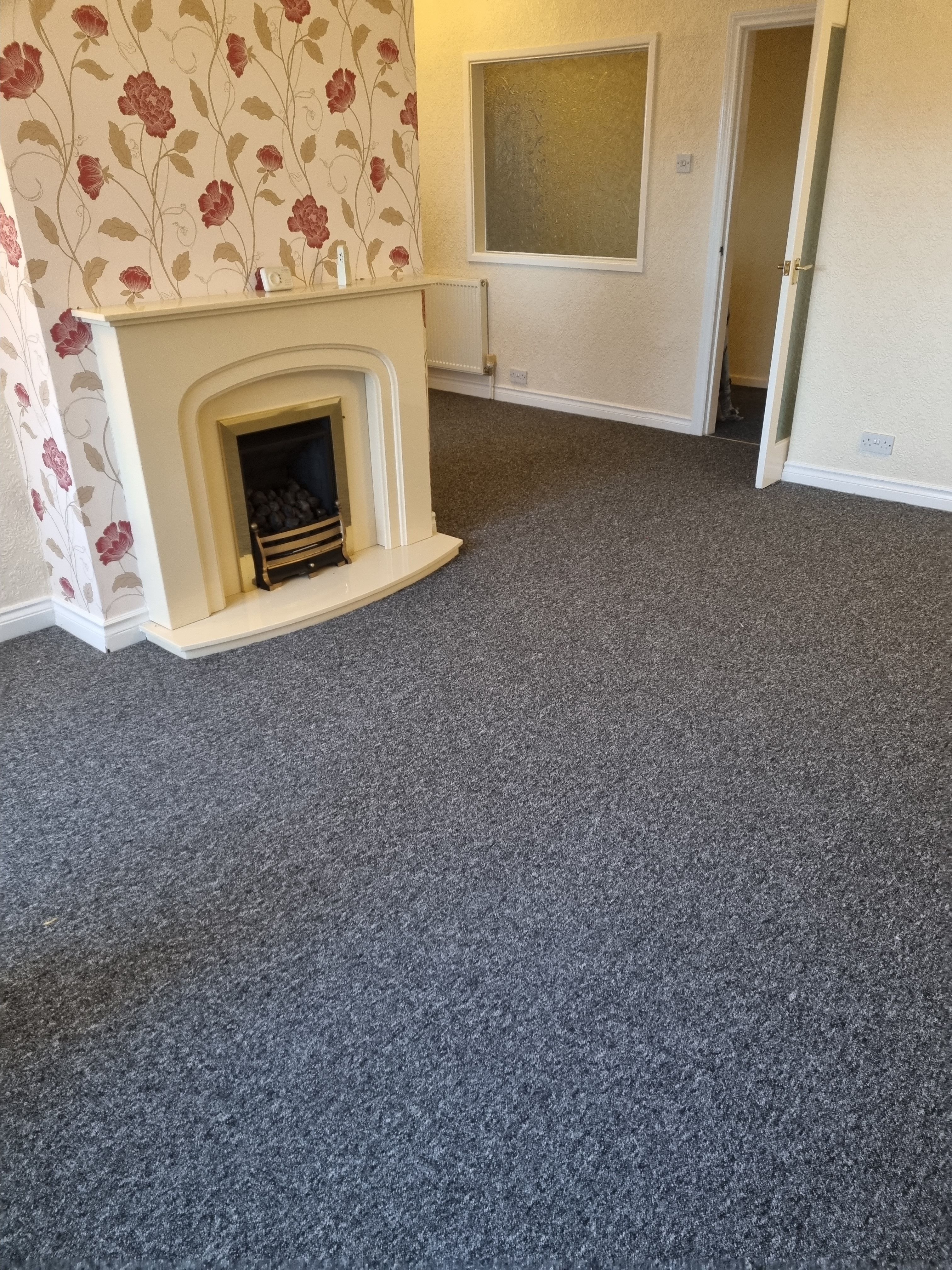 Finished room with carpet
