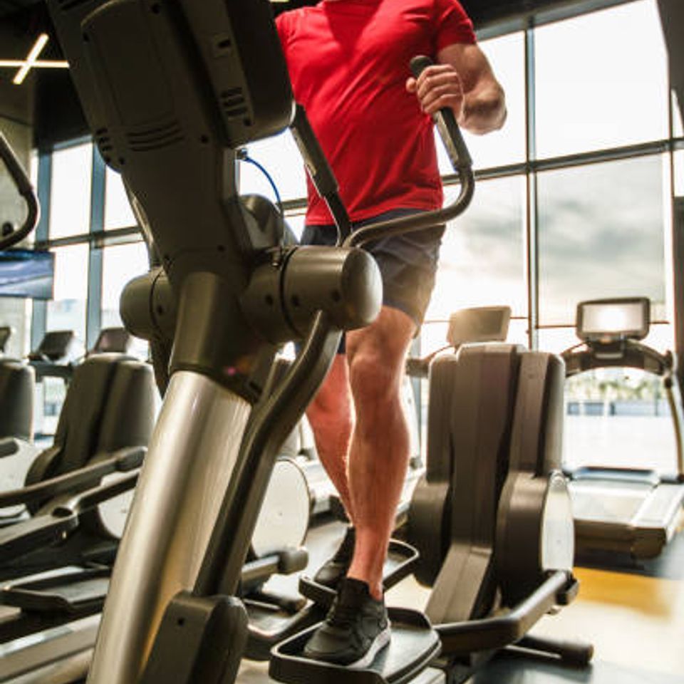 Training on the elliptical machine
