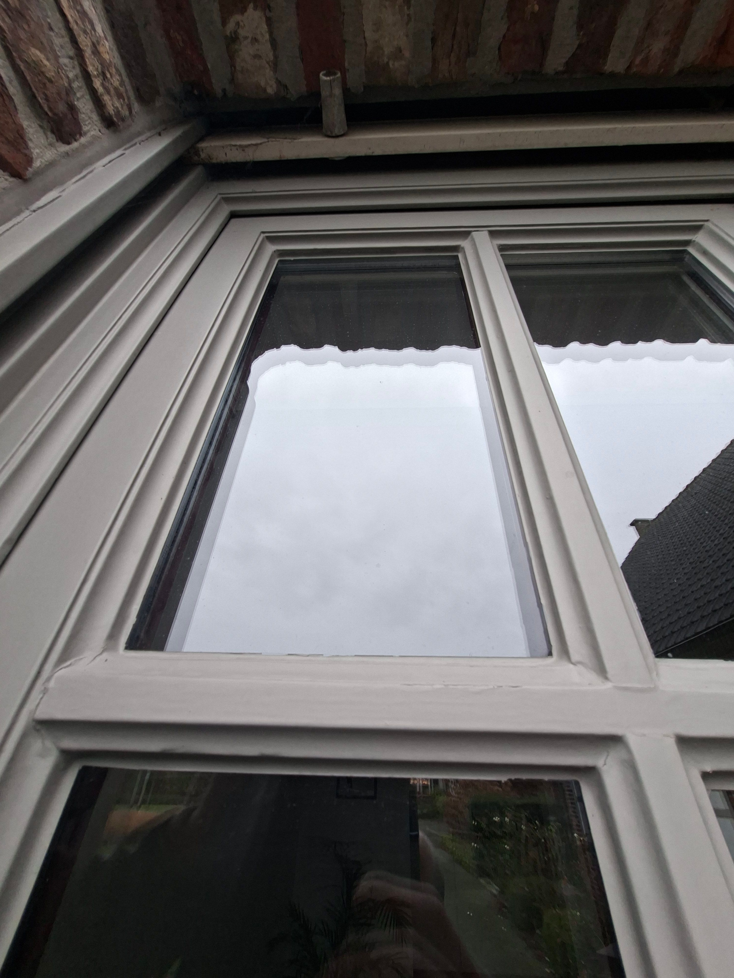 Professioneel ramenwassen voor bedrijven door Glazenwasserij CSK