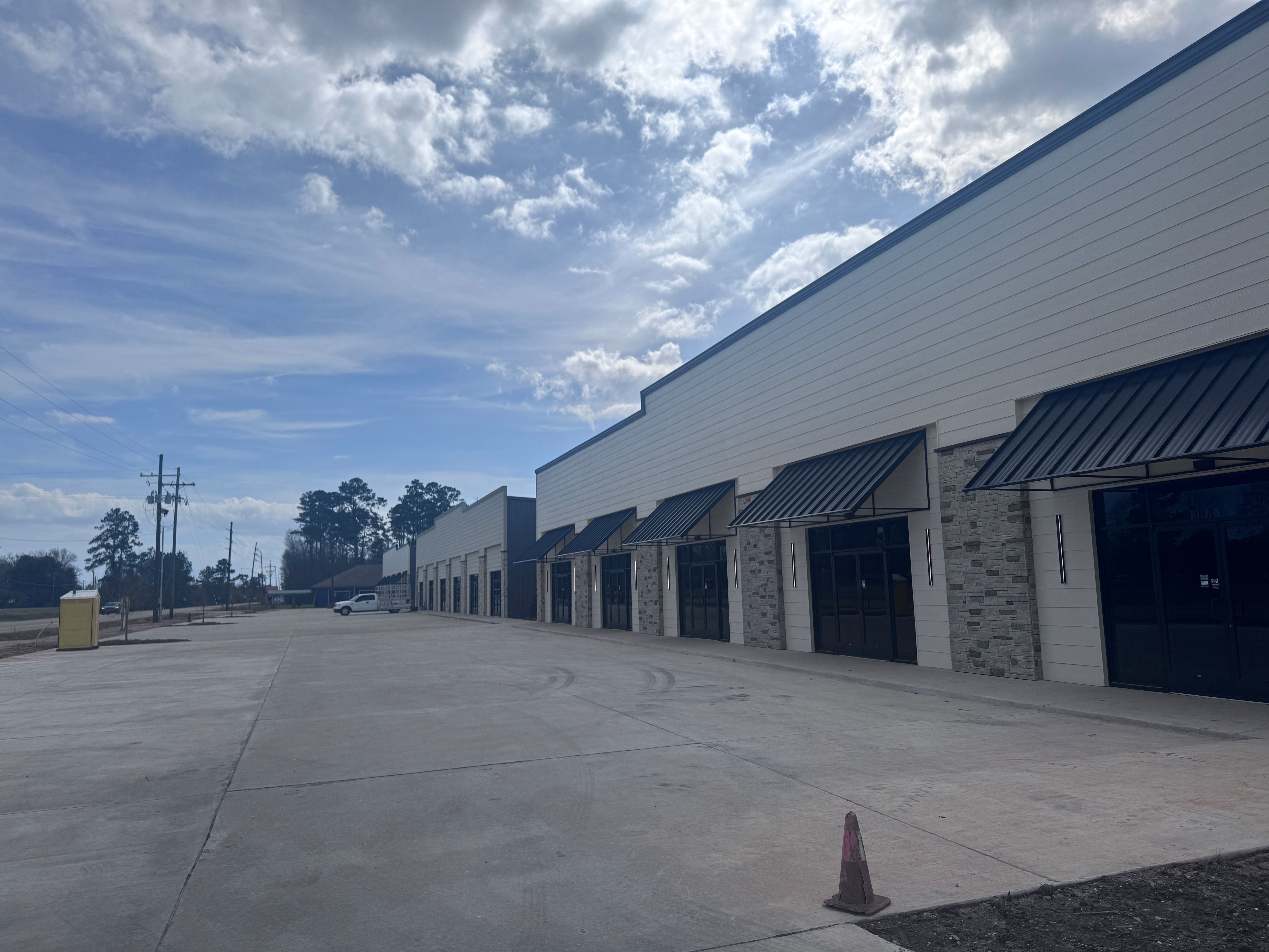 Cypress Crossing commercial building exterior