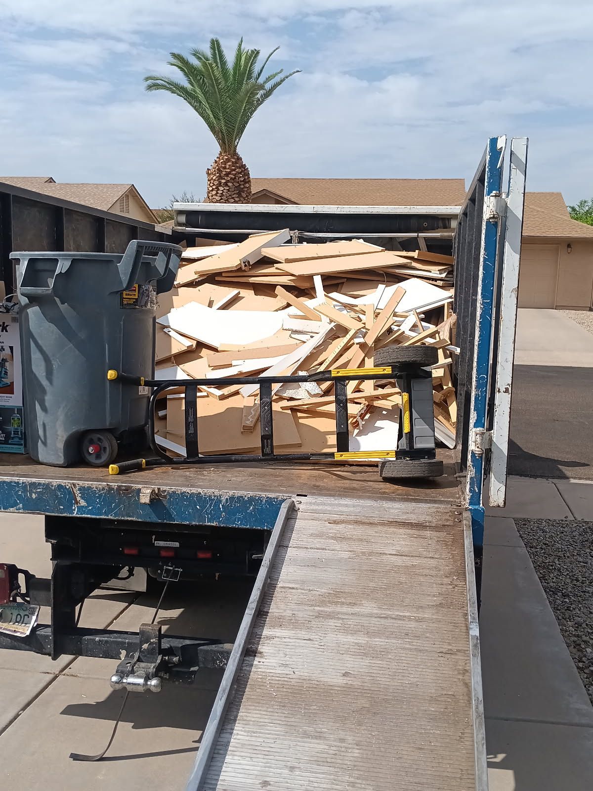 Loaded truck after junk removal job