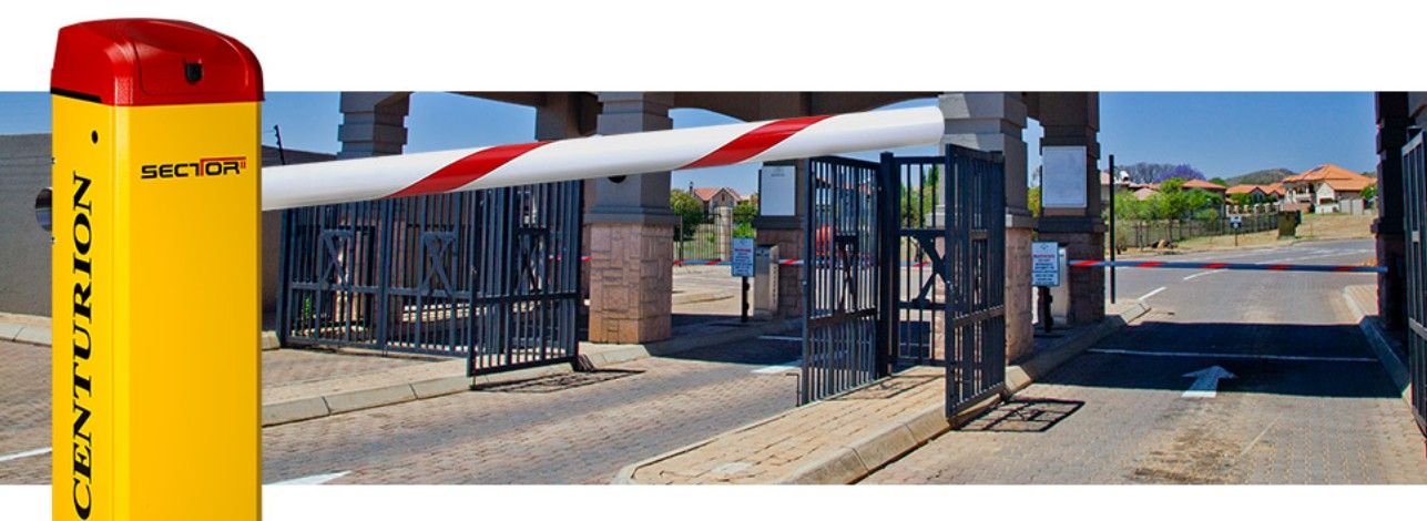 Centsys boom gate with swing gates at residential entry