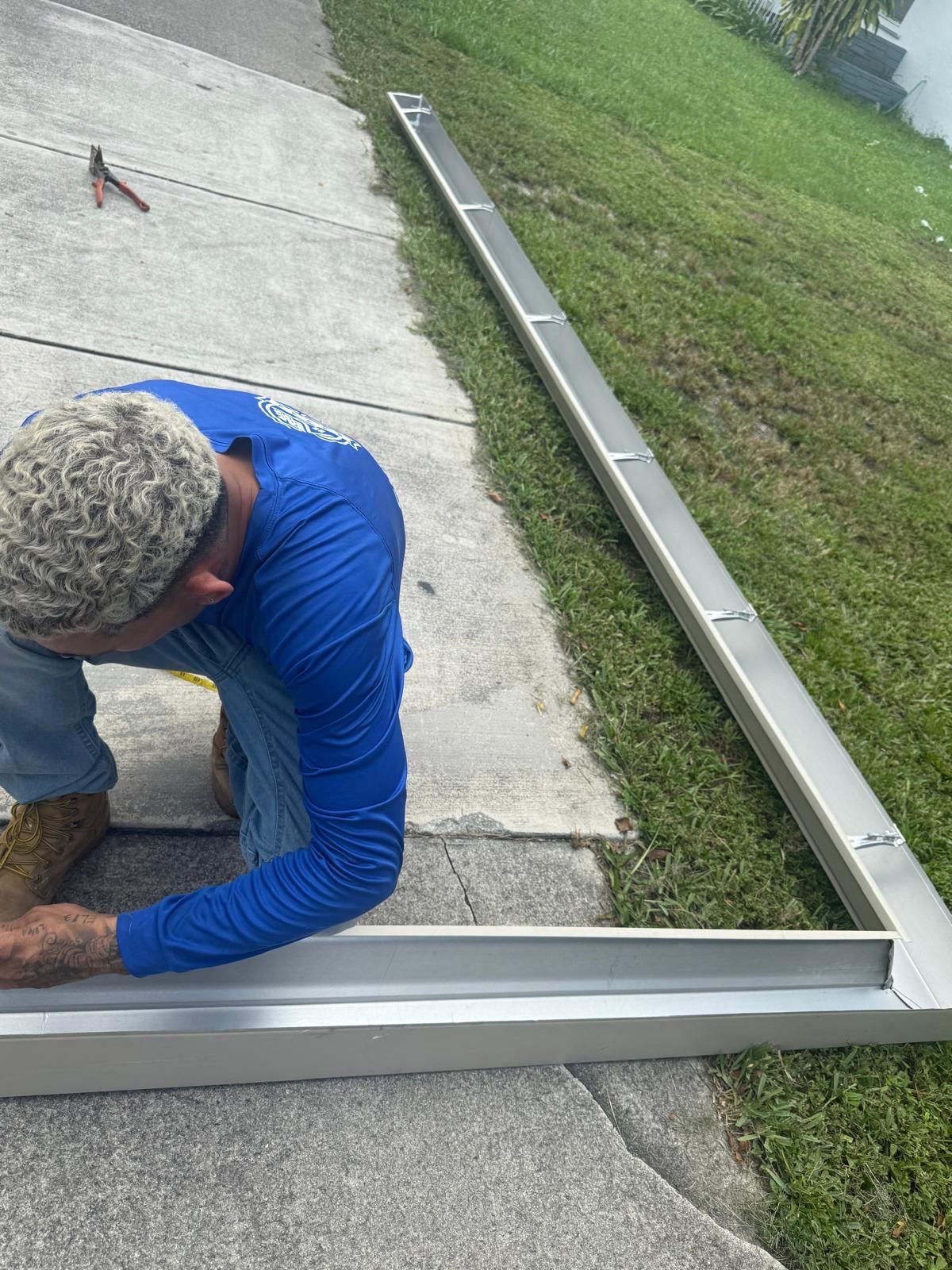 Gutter prep close-up