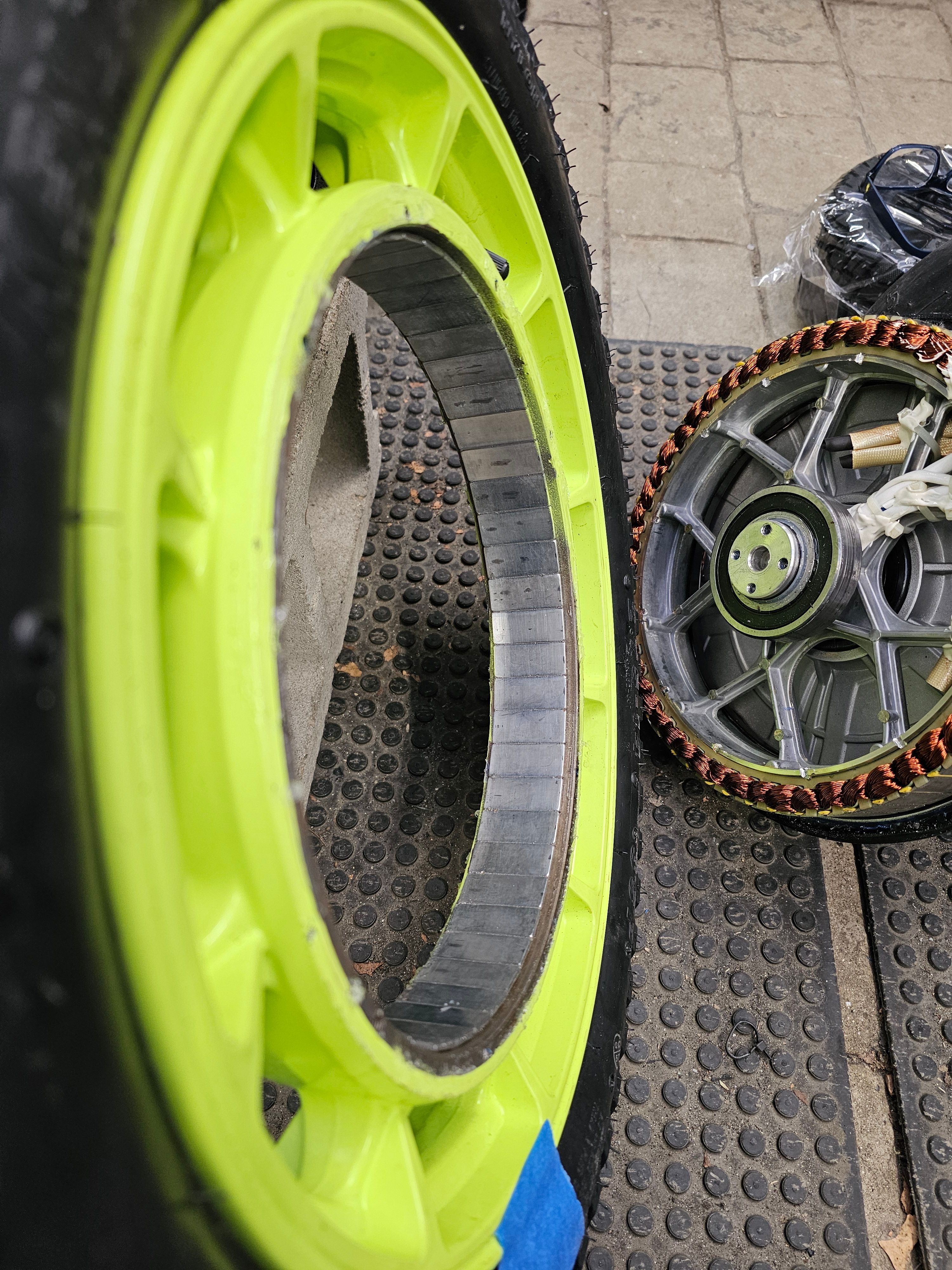 Motor wheel disassembly