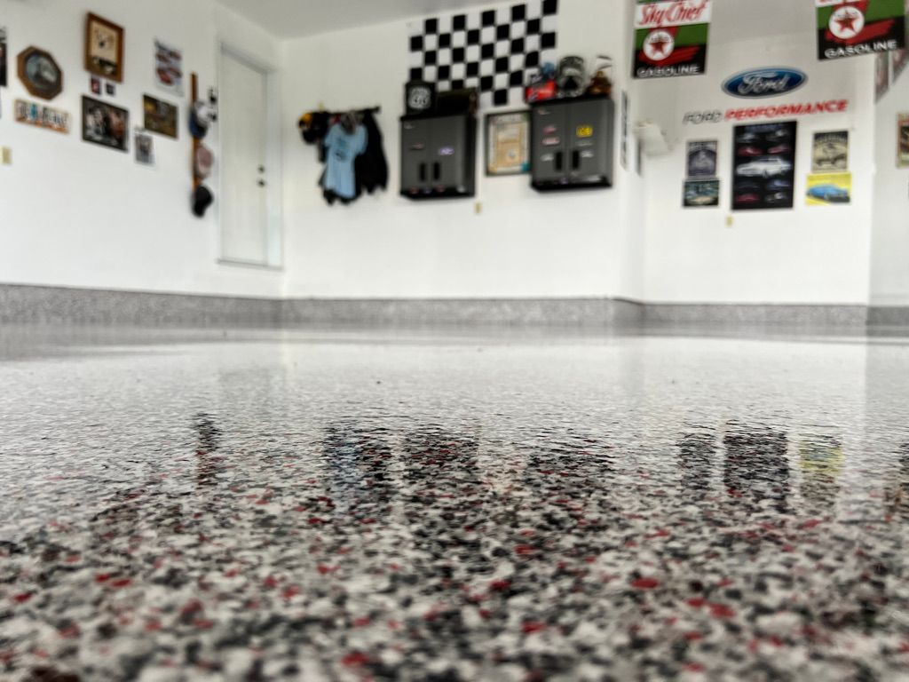Residential garage with high-gloss speckle epoxy floor