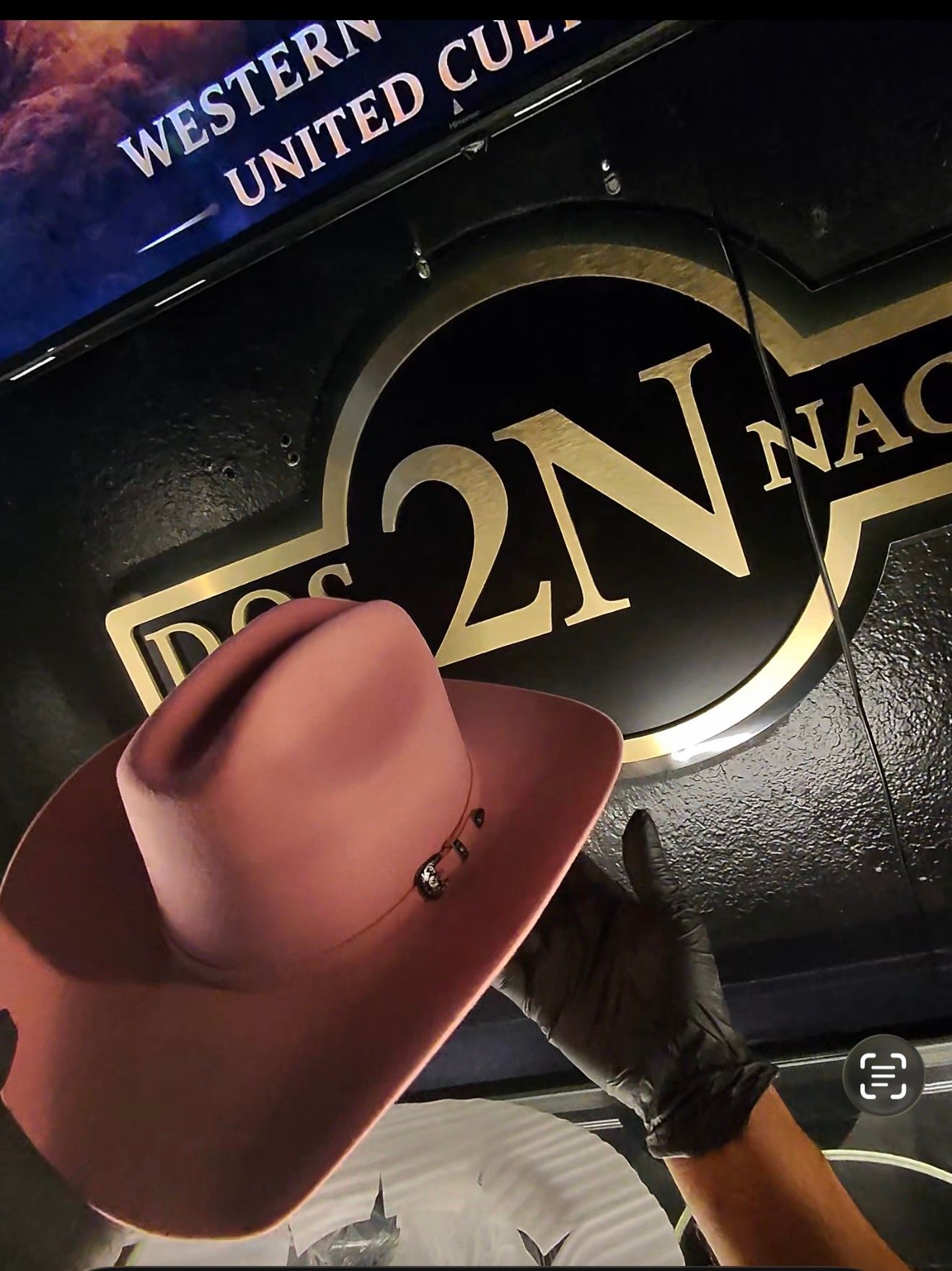 2N Western Hat